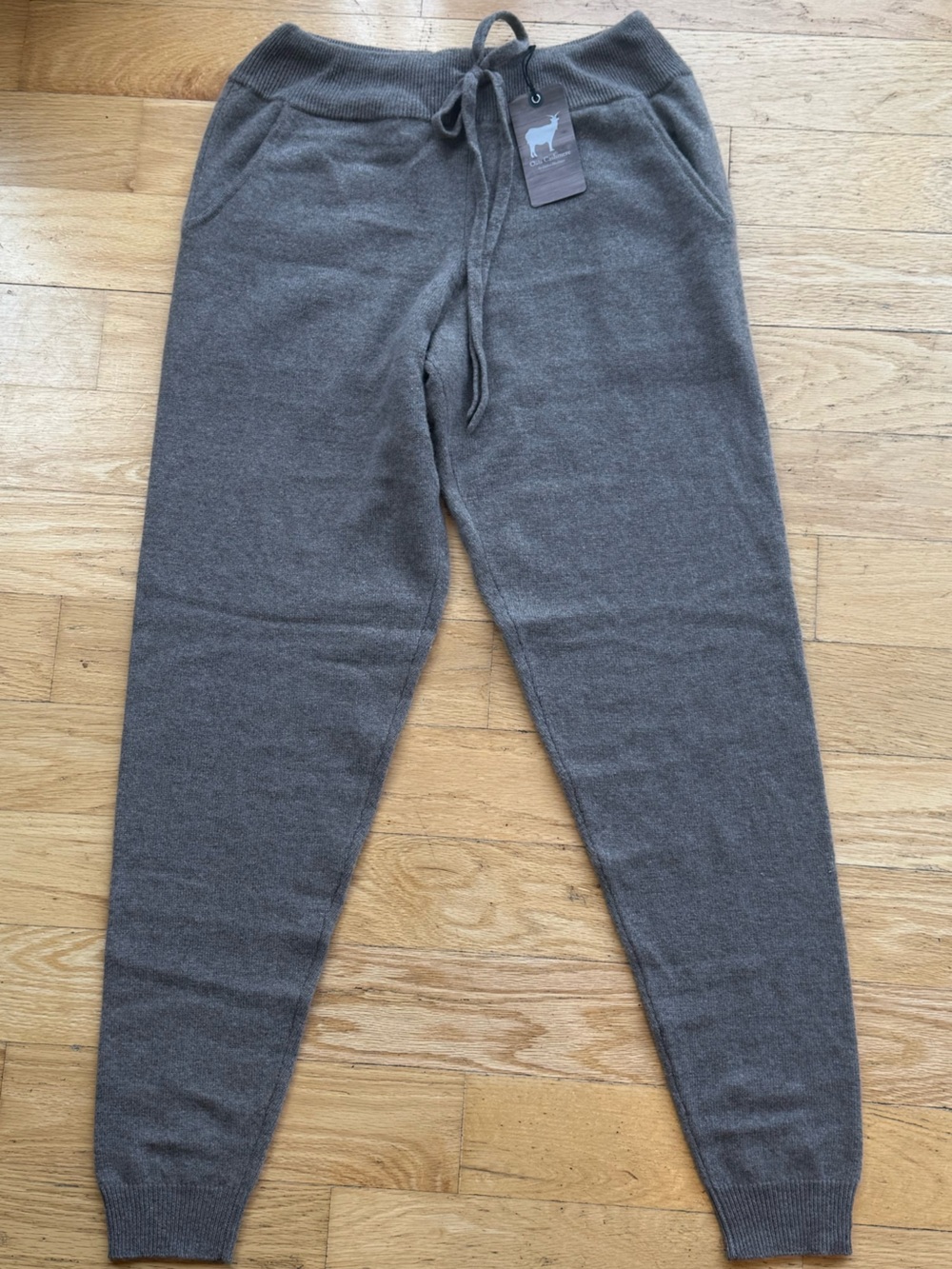 Oats Cashmere Hailey Jogger-NWT